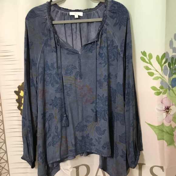 🙀 3/$20 New Directions Beautiful Washed Floral and Bird Print~Size XL - Picture 1 of 8